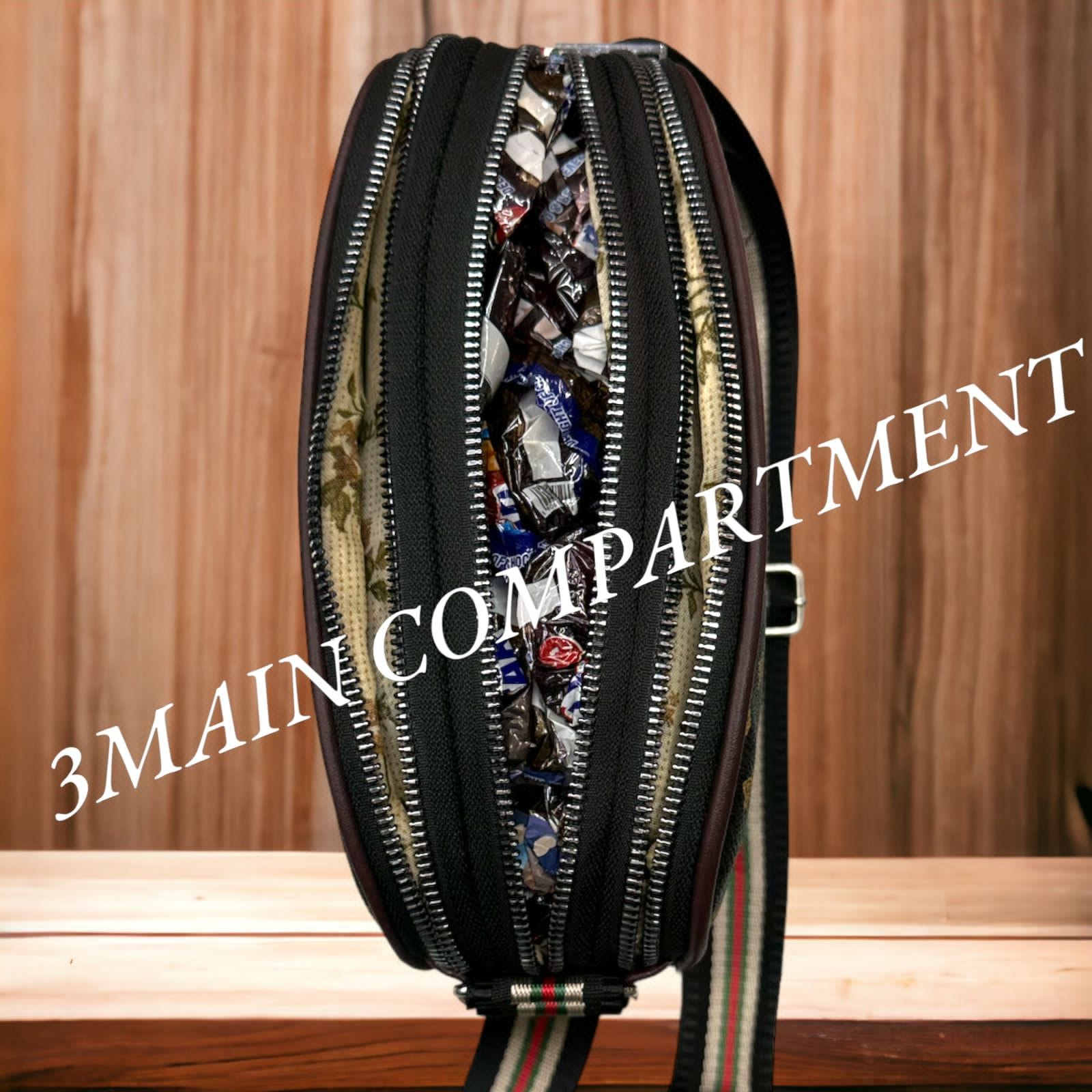 Chic Convenience: Long-Handled Ladies Pouch for Effortless Elegance
